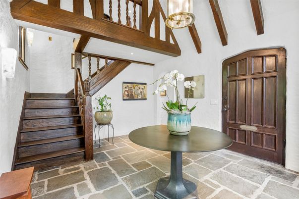 Interior, Wooden Beams