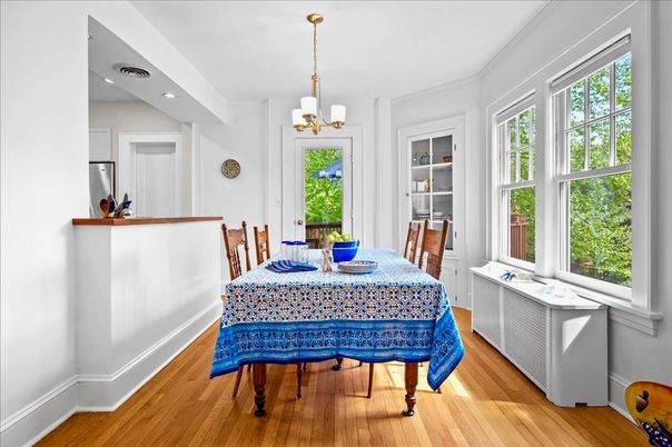Chandelier, Dining room, Interior, Recessed Lighting, Wood Texture Flooring