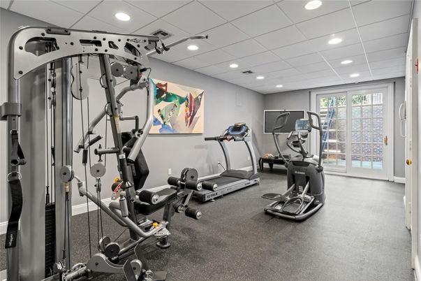 Fitness Equipment, Interior, Recessed Lighting