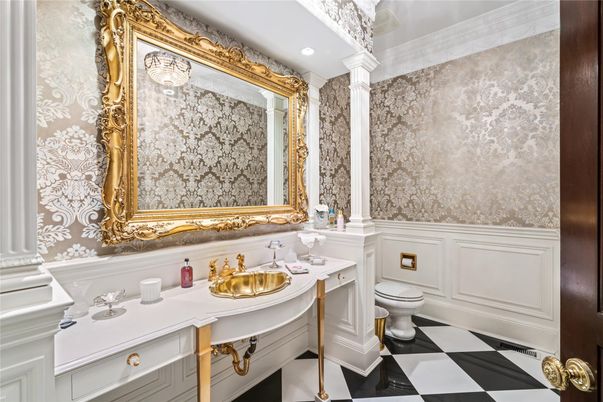 Bathroom, Interior, Recessed Lighting