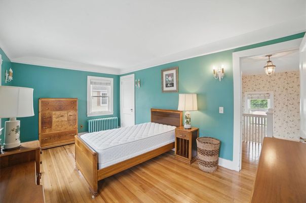Bedroom, Interior, Pendant Lights, Wood Texture Flooring
