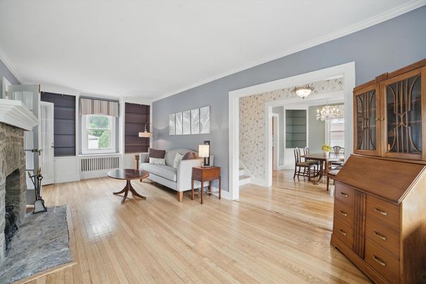 Chandelier, Dining room, Fireplace, Interior, Wood Texture Flooring
