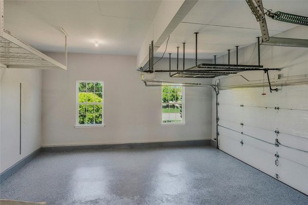 Garage, Interior