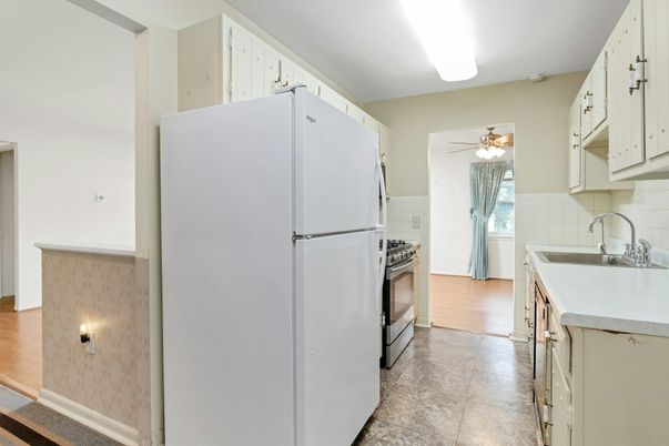 Interior, Kitchen, Wood Texture Flooring