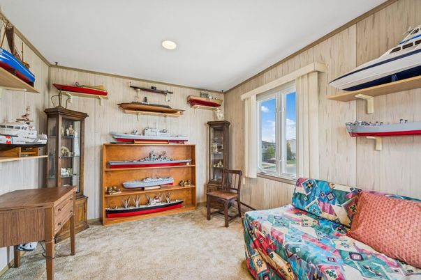 Interior, Recessed Lighting, Wooden Walls