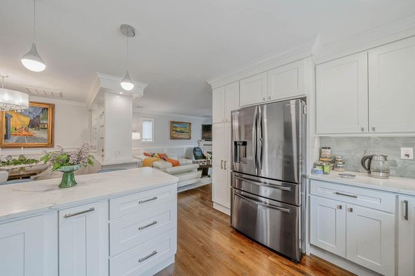 Interior, Kitchen, Living room, Pendant Lights, Stainless Steel Appliances, Wood Texture Flooring