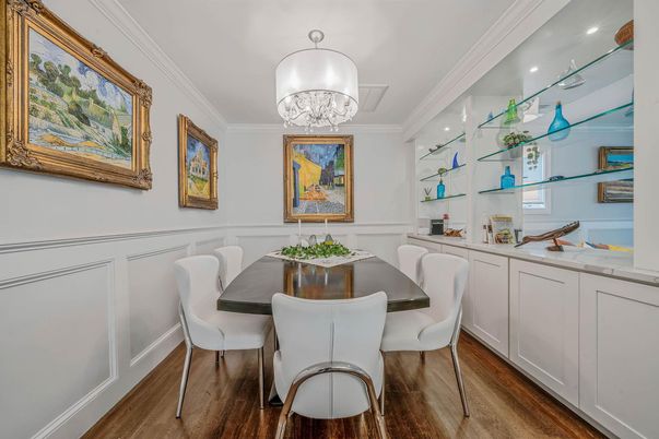 Chandelier, Dining room, Interior, Recessed Lighting, Wood Texture Flooring