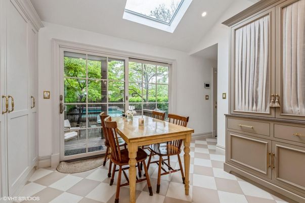 Dining room, Interior, Recessed Lighting