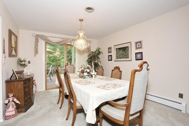 Chandelier, Dining room, Interior