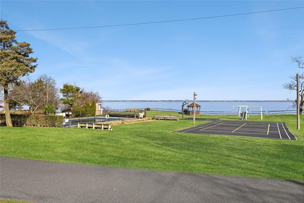 Backyard, Exterior, Water