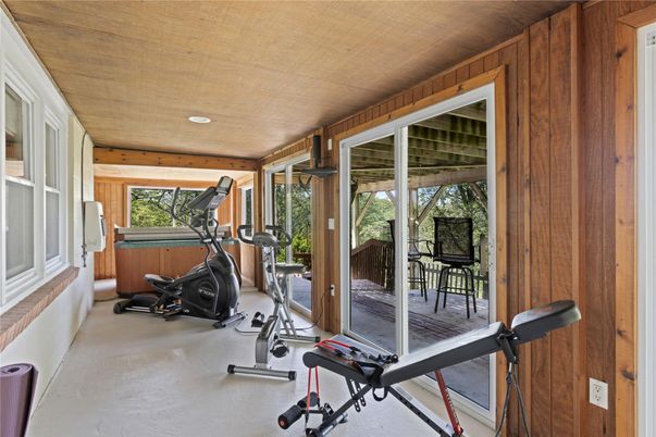 Fitness Equipment, Interior, Recessed Lighting, Wooden Ceilings, Wooden Walls