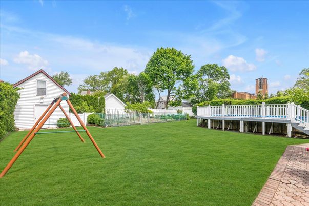 Backyard, Exterior, Playground