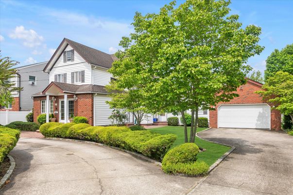 Attached, Exterior, Facade, Brick Facade, Farmhouse
