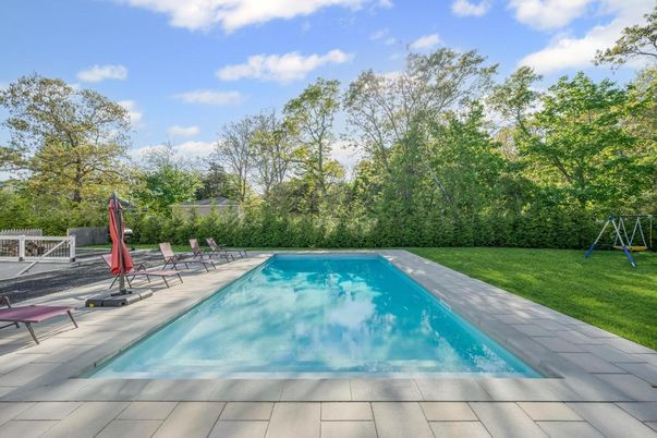 Exterior, Playground, Pool