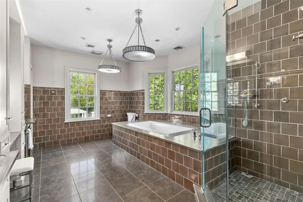 Bathroom, Glass Shower, Interior, Pendant Lights, Recessed Lighting