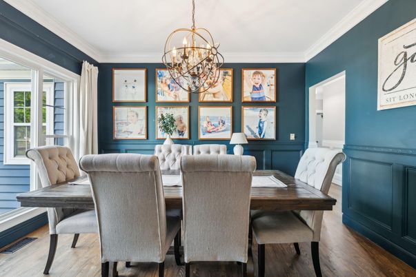 Chandelier, Dining room, Interior, Wood Texture Flooring