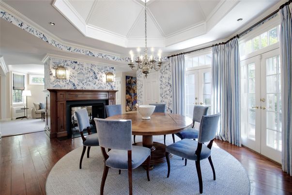 Chandelier, Dining room, Fireplace, Interior, Recessed Lighting, Wood Texture Flooring