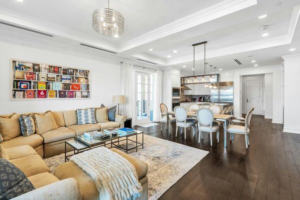 Dining room, Interior, Kitchen, Living room, Pendant Lights, Recessed Lighting, Wood Texture Flooring