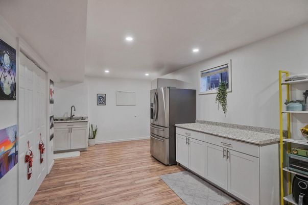 Interior, Kitchen, Recessed Lighting, Wood Texture Flooring