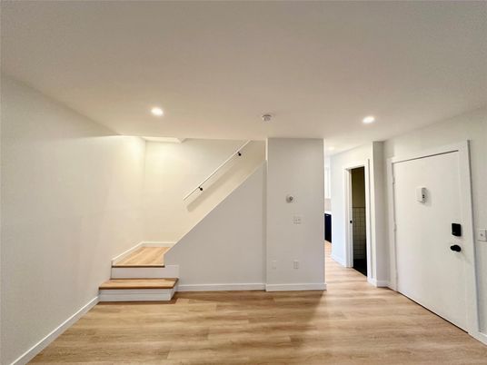 Empty room, Interior, Recessed Lighting, Wood Texture Flooring