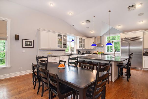 Dining room, Interior, Kitchen, Pendant Lights, Recessed Lighting, Stainless Steel Appliances, Wood Texture Flooring