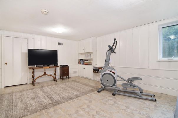 Fitness Equipment, Interior