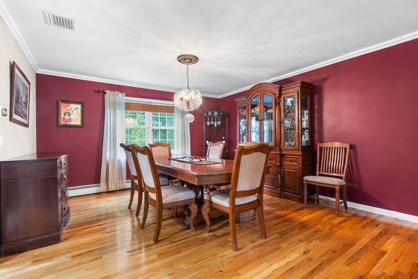 Chandelier, Dining room, Interior, Pendant Lights, Wood Texture Flooring