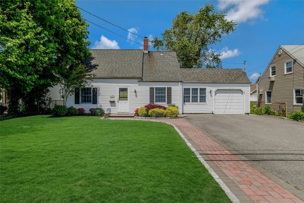 Attached, Backyard, Exterior, Facade, Cape Cod