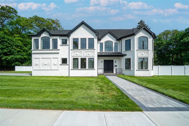 Backyard, Exterior, Facade, Farmhouse