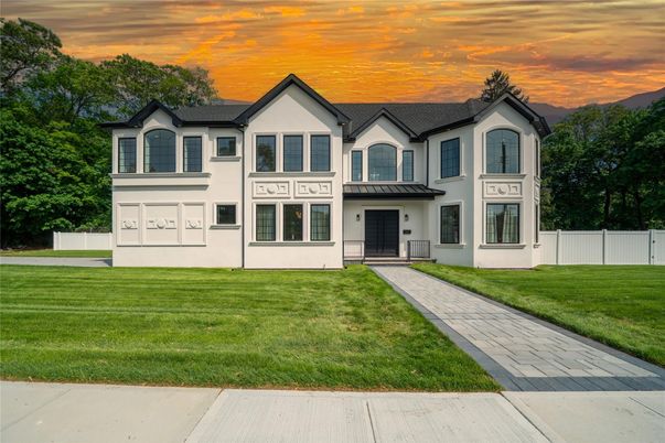 Backyard, Exterior, Facade, Farmhouse