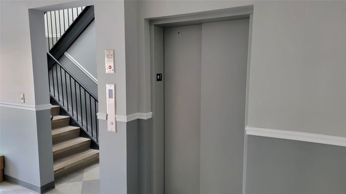 Elevator, Interior