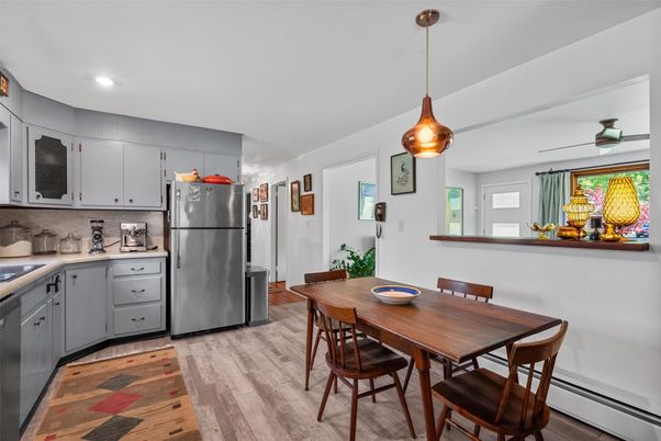 Dining room, Interior, Kitchen, Pendant Lights, Recessed Lighting, Wood Texture Flooring