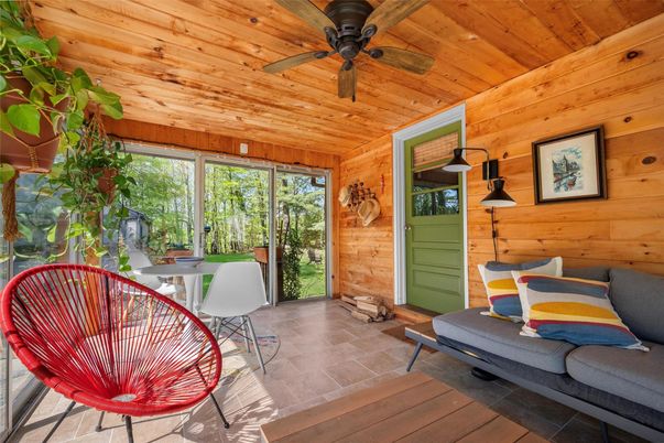 Dining room, Interior, Sun Room, Wooden Ceilings, Wooden Walls