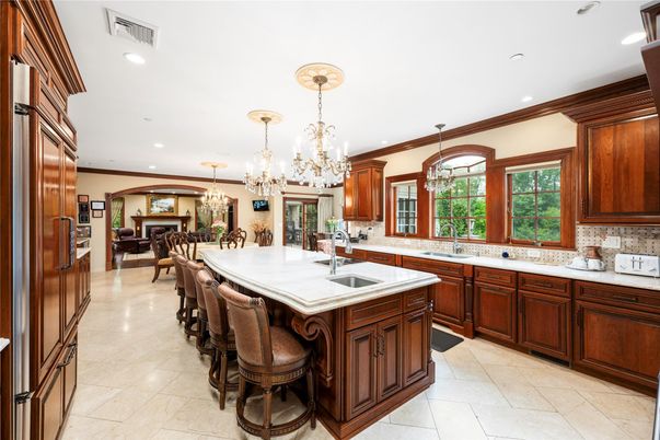 Chandelier, Dining room, Interior, Kitchen, Pendant Lights, Recessed Lighting