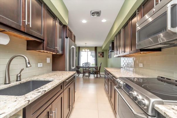Chandelier, Dining room, Interior, Kitchen, Recessed Lighting