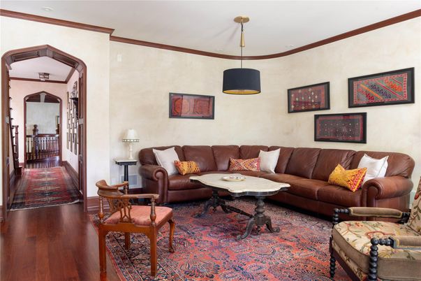 Interior, Living room, Pendant Lights, Wood Texture Flooring
