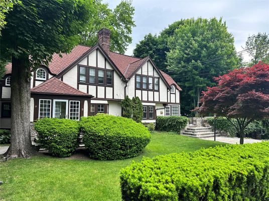 Backyard, Exterior, Facade, Tudor Revival