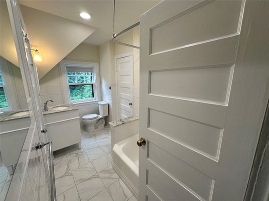 Bathroom, Interior, Marble, Recessed Lighting