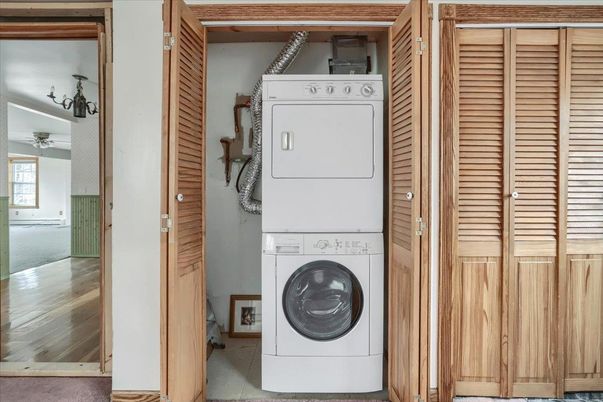 Interior, Utility Closets, Washer