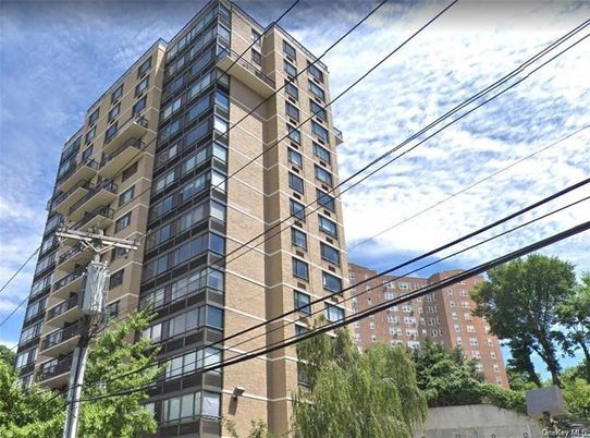 Exterior, Facade, Condo Building