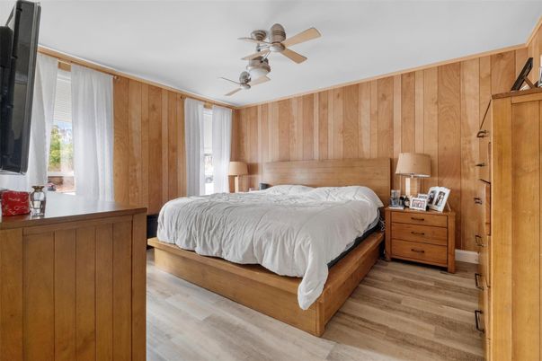 Bedroom, Interior, Wood Texture Flooring, Wooden Walls