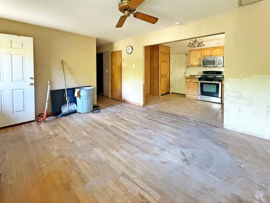 Empty room, Interior, Kitchen, Wood Texture Flooring