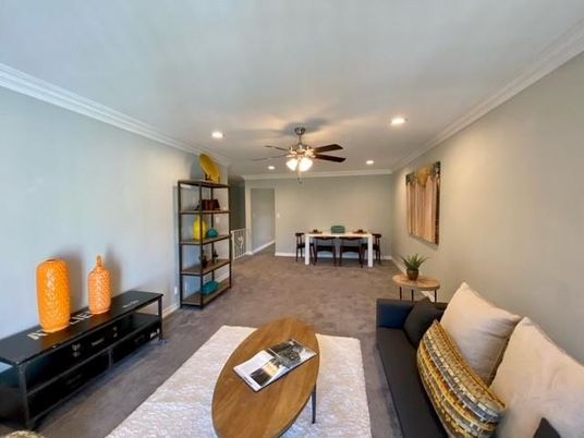 Dining room, Interior, Living room, Recessed Lighting
