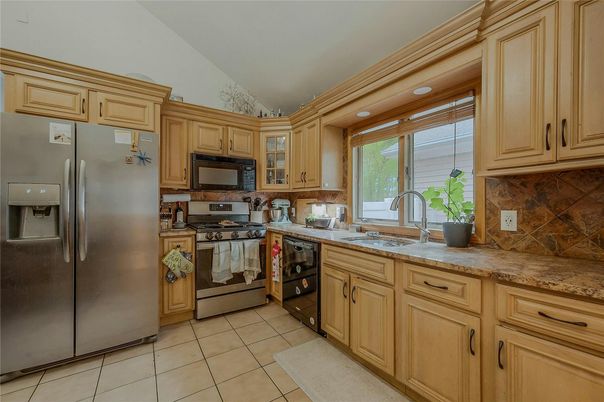 Interior, Kitchen, Stainless Steel Appliances