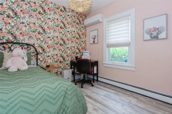 Bedroom, Chandelier, Home Office, Interior, Wood Texture Flooring