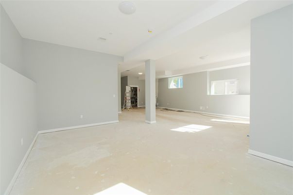 Empty room, Interior, Recessed Lighting