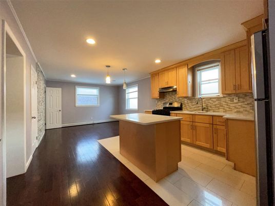 Interior, Kitchen, Pendant Lights, Recessed Lighting, Wood Texture Flooring