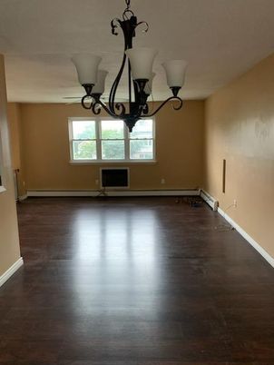 Chandelier, Empty room, Interior, Wood Texture Flooring