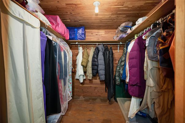 Interior, Walk-in Closets, Wooden Ceilings, Wood Texture Flooring