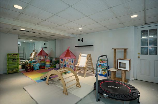 Interior, Recessed Lighting